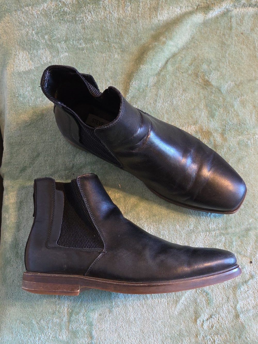 STEVE MADDEN Informer "Informor" Classic Men's Chelsea Boot